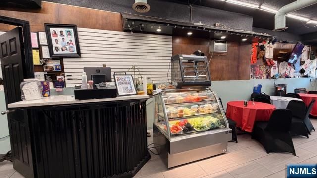 55 Broadway, Newark, NJ 07104