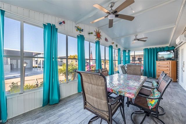 488 Jacklin LN, North Fort Myers, FL 33903