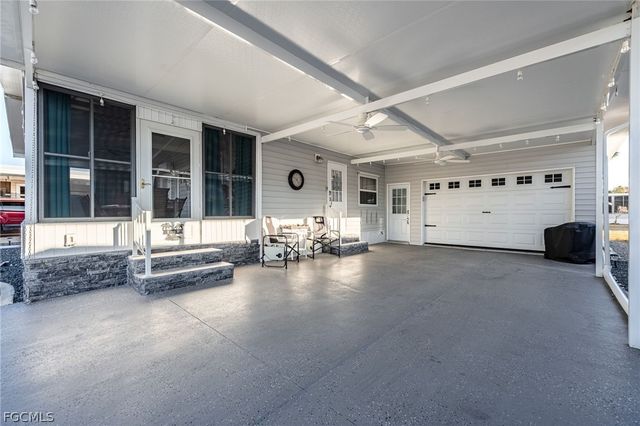 488 Jacklin LN, North Fort Myers, FL 33903