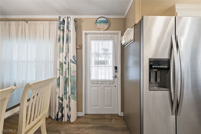 488 Jacklin LN, North Fort Myers, FL 33903