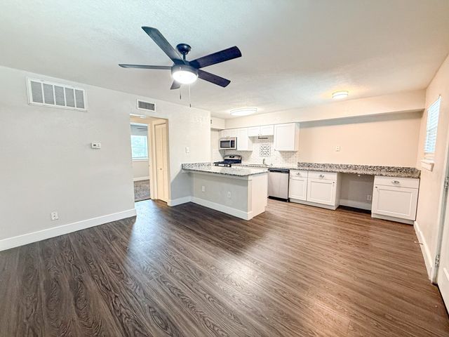 5928 Fletcher Avenue 18, Fort Worth, TX 76107