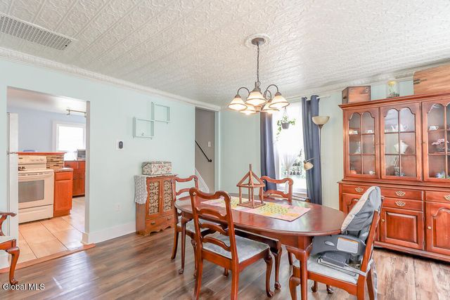 91 Green Avenue, Castleton-on-hudson, NY 12033