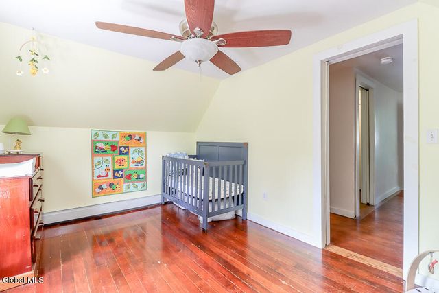 91 Green Avenue, Castleton-on-hudson, NY 12033