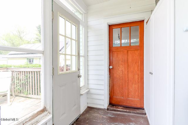 91 Green Avenue, Castleton-on-hudson, NY 12033