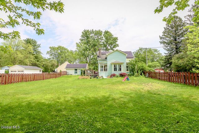 91 Green Avenue, Castleton-on-hudson, NY 12033