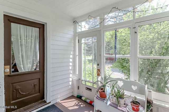 91 Green Avenue, Castleton-on-hudson, NY 12033