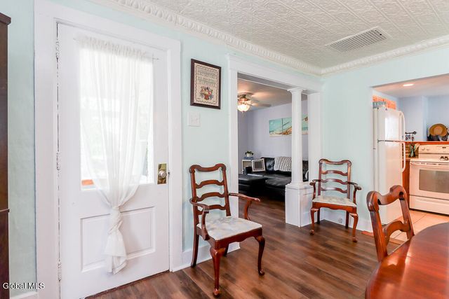 91 Green Avenue, Castleton-on-hudson, NY 12033