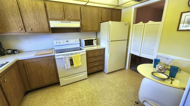 700 SE 6th Ave 205, Deerfield Beach, FL 33441