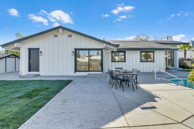 3053 Boeing Rd, Cameron Park, CA 95682