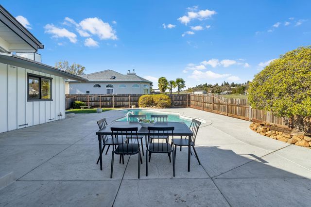 3053 Boeing Rd, Cameron Park, CA 95682