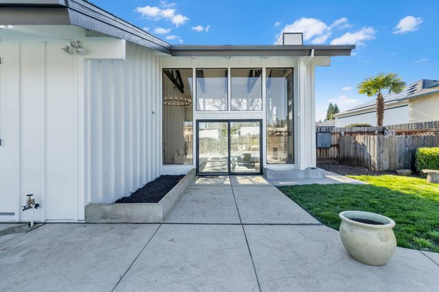 3053 Boeing Rd, Cameron Park, CA 95682