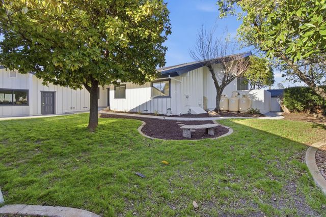 3053 Boeing Rd, Cameron Park, CA 95682