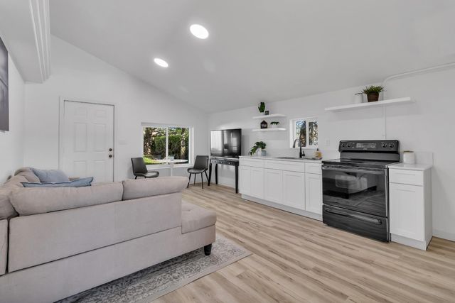 3053 Boeing Rd, Cameron Park, CA 95682