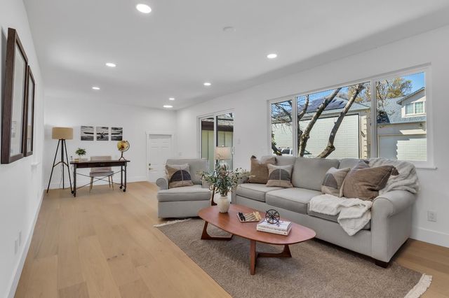 3053 Boeing Rd, Cameron Park, CA 95682