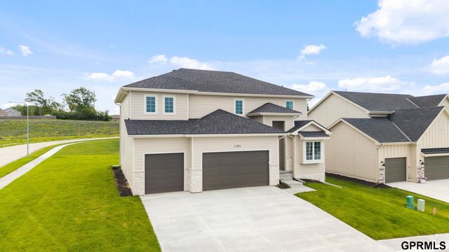 11053 S 217Th Street, Gretna, NE 68028