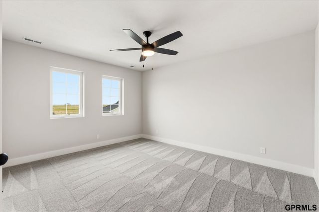 11053 S 217Th Street, Gretna, NE 68028