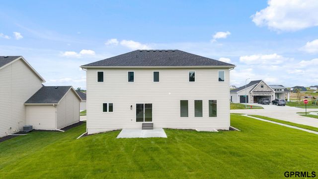 11053 S 217Th Street, Gretna, NE 68028