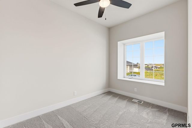 11053 S 217Th Street, Gretna, NE 68028