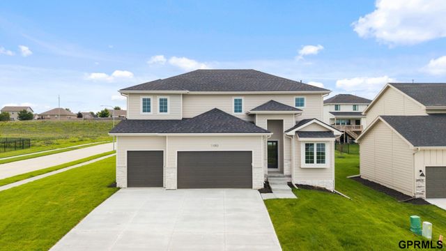 11053 S 217Th Street, Gretna, NE 68028