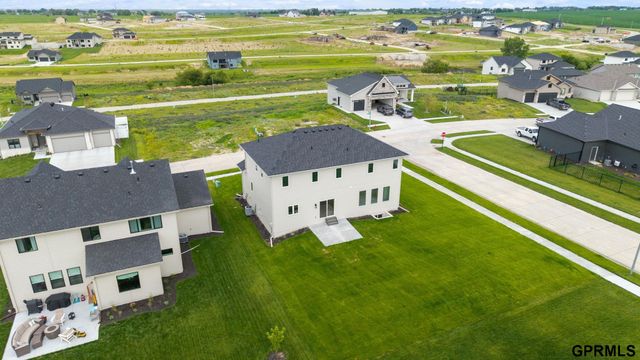 11053 S 217Th Street, Gretna, NE 68028