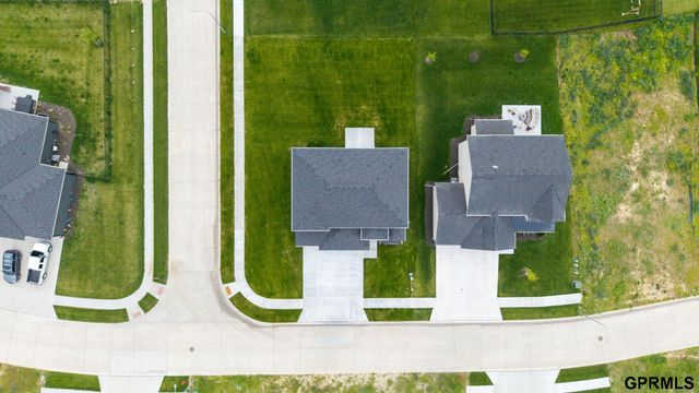11053 S 217Th Street, Gretna, NE 68028