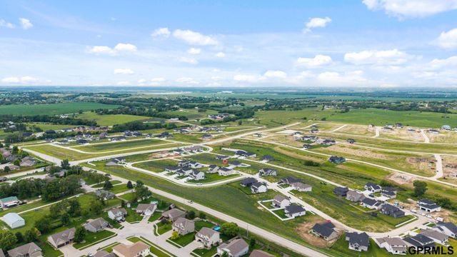 11053 S 217Th Street, Gretna, NE 68028