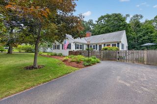 80 School Street, Hanover, MA 02339
