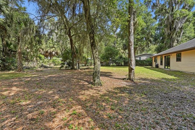 173 LITTLE ORANGE LAKE DRIVE, Hawthorne, FL 32640