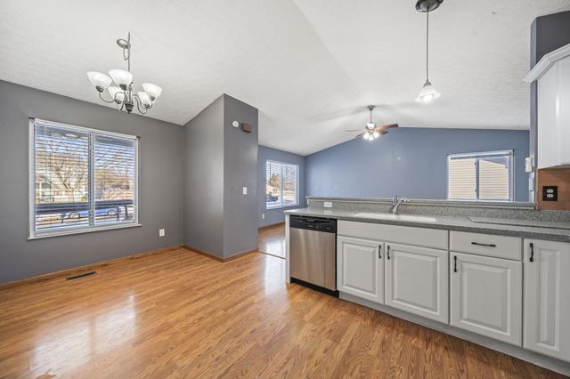 716 Academy Drive, Galloway, OH 43119