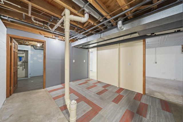 716 Academy Drive, Galloway, OH 43119