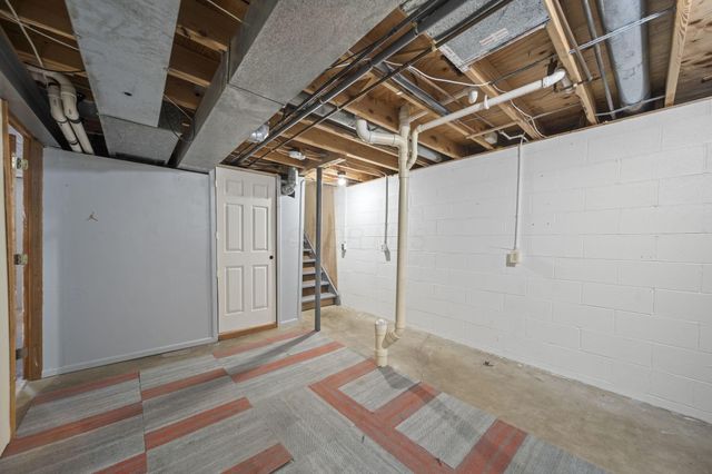 716 Academy Drive, Galloway, OH 43119