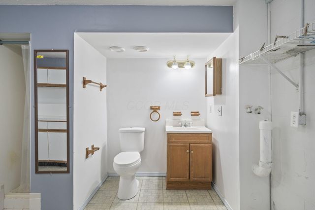 716 Academy Drive, Galloway, OH 43119