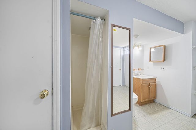 716 Academy Drive, Galloway, OH 43119