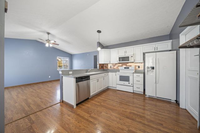 716 Academy Drive, Galloway, OH 43119