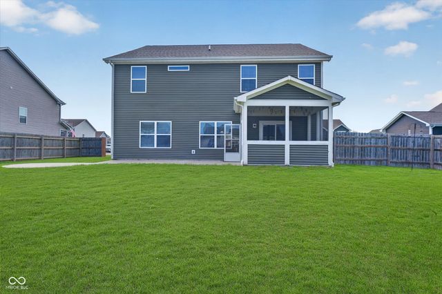 2241 Maple Stone Lane, Greenwood, IN 46143