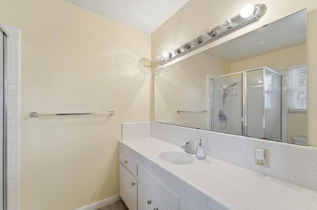 365 Birchwood Ct, Modesto, CA 95350