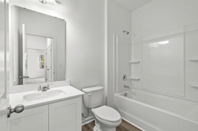 125 Admiral St, Conway, SC 29526