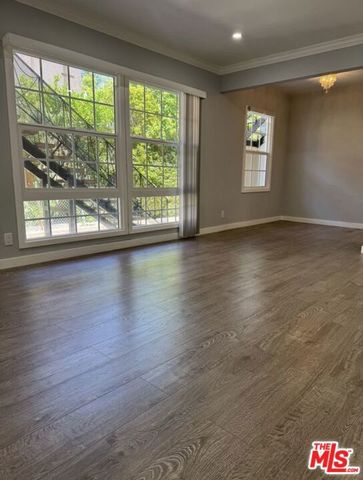 1411 S Bonnie Brae Street, Los Angeles, CA 90006