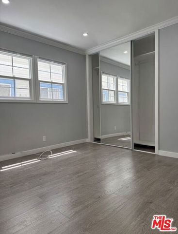 1411 S Bonnie Brae Street, Los Angeles, CA 90006