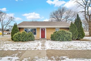 12500 S Loomis Street, Calumet Park, IL 60827
