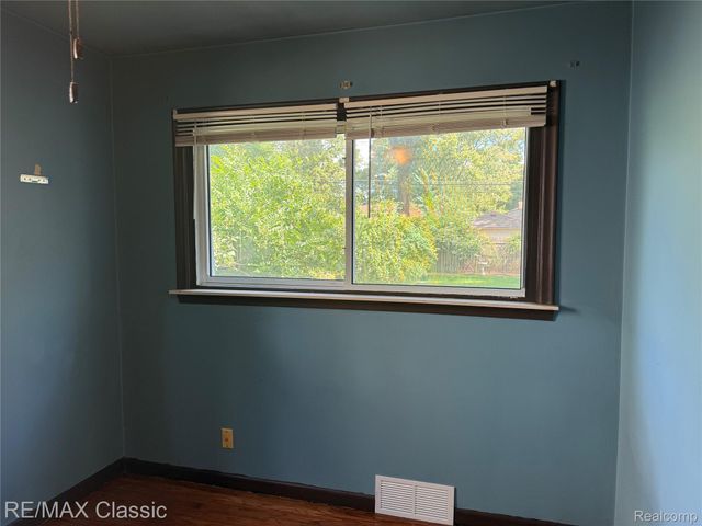 17670 Indian, Redford Charter Township, MI 48240