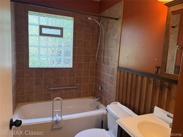 17670 Indian, Redford Charter Township, MI 48240