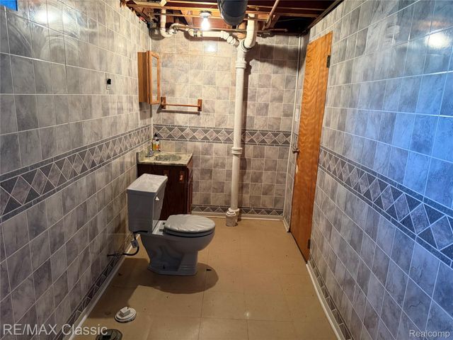 17670 Indian, Redford Charter Township, MI 48240