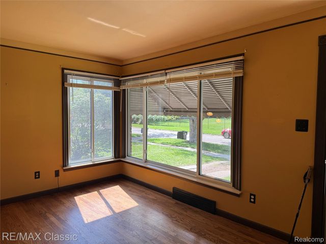 17670 Indian, Redford Charter Township, MI 48240