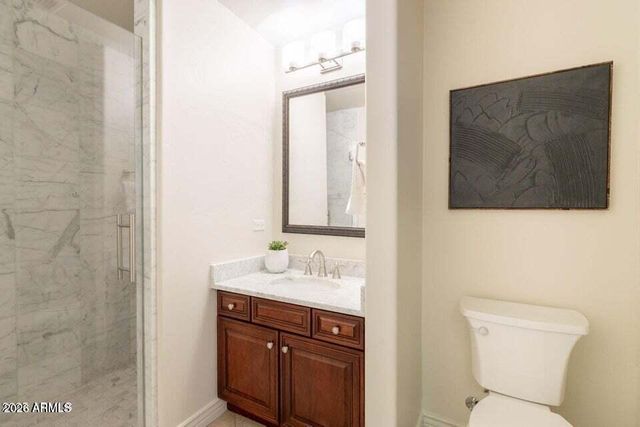 5450 E DEER VALLEY Drive 1208, Phoenix, AZ 85054