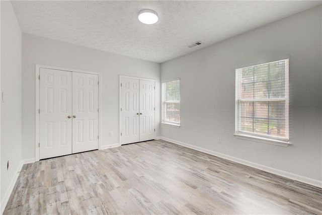2470 Stonegate Drive NW, Acworth, GA 30101
