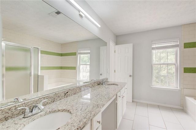 2470 Stonegate Drive NW, Acworth, GA 30101