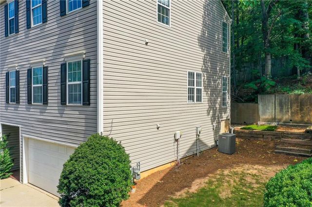 2470 Stonegate Drive NW, Acworth, GA 30101