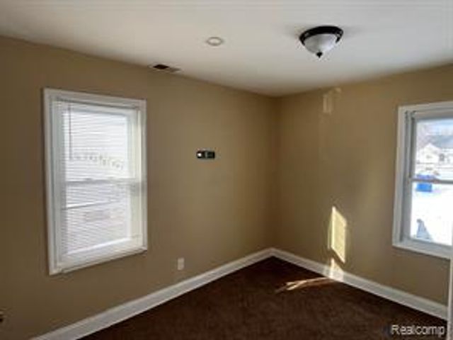 11123 Hudson Avenue, Warren, MI 48089