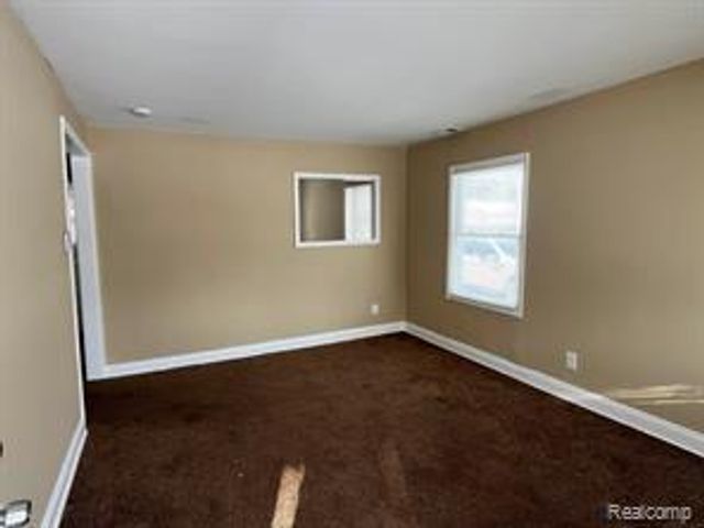 11123 Hudson Avenue, Warren, MI 48089